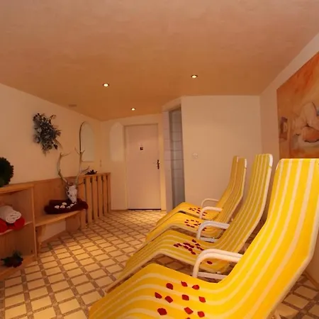 圣卢卡斯公寓式旅馆 *